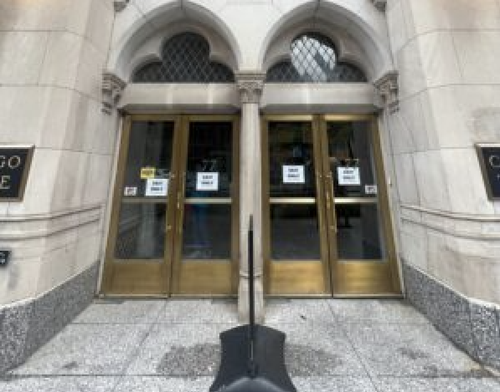 First United Methodist Church at the Chicago Temple Main Entrance on Washington.png
